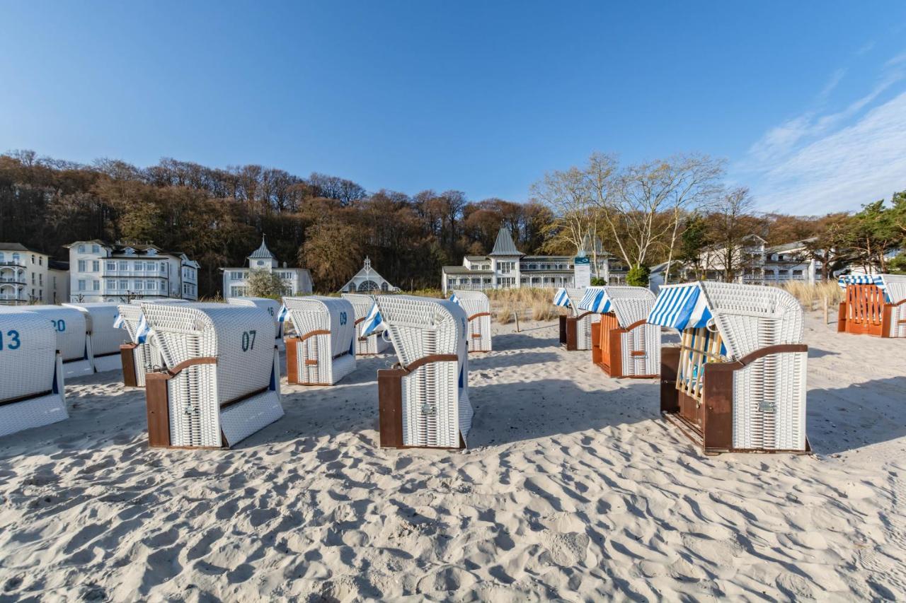 Seeschloss, App 36, Direkt An Der Strandpromenade, Toplage Apartment